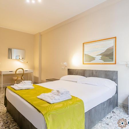 Piccinni Guesthouse By Apulia Accommodation Bari Kültér fotó